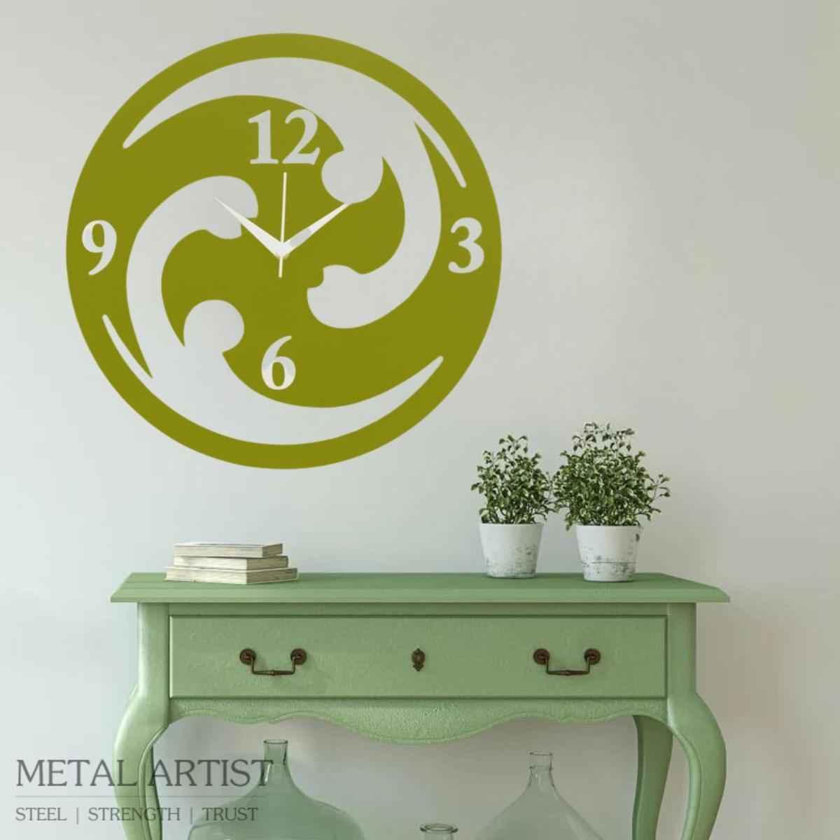 Wheel Art Metal Wall Clock